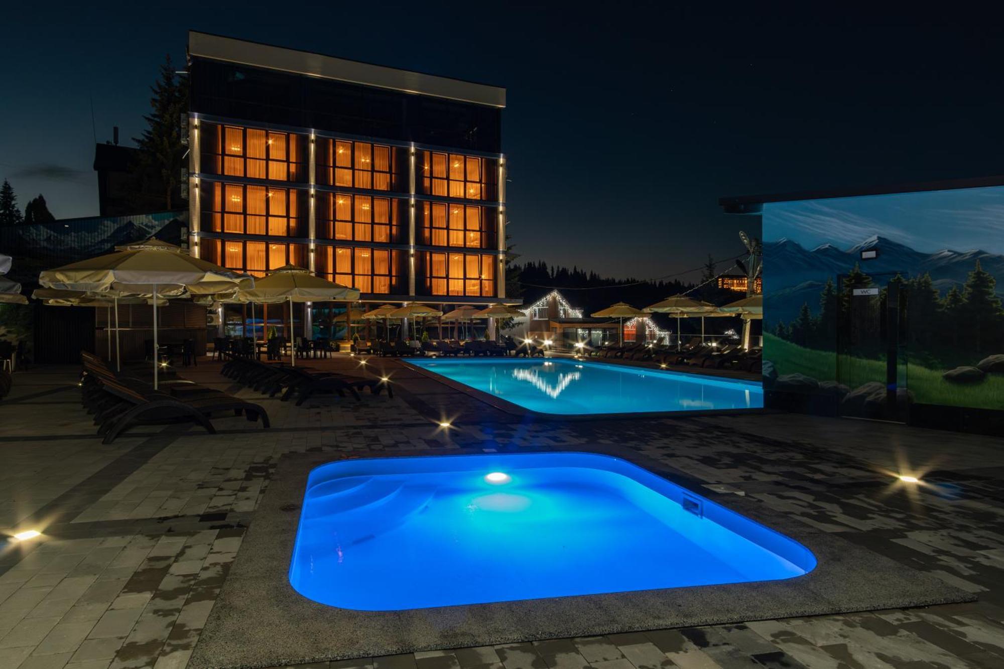 Summit Hotel Yablunytsya Exterior photo